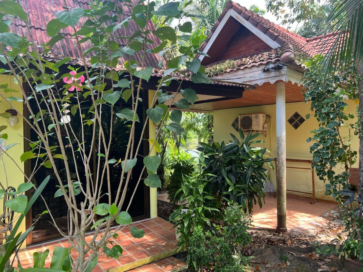 Garden Bungalow Resort Thai Mueang Exterior photo